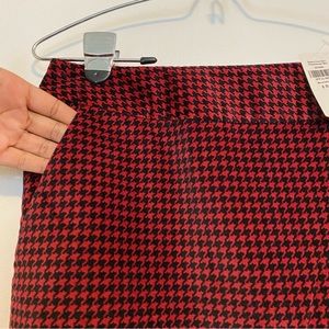 L.L. Bean Red Houndstooth Velveteen Pencil Skirt Size 6 Regular